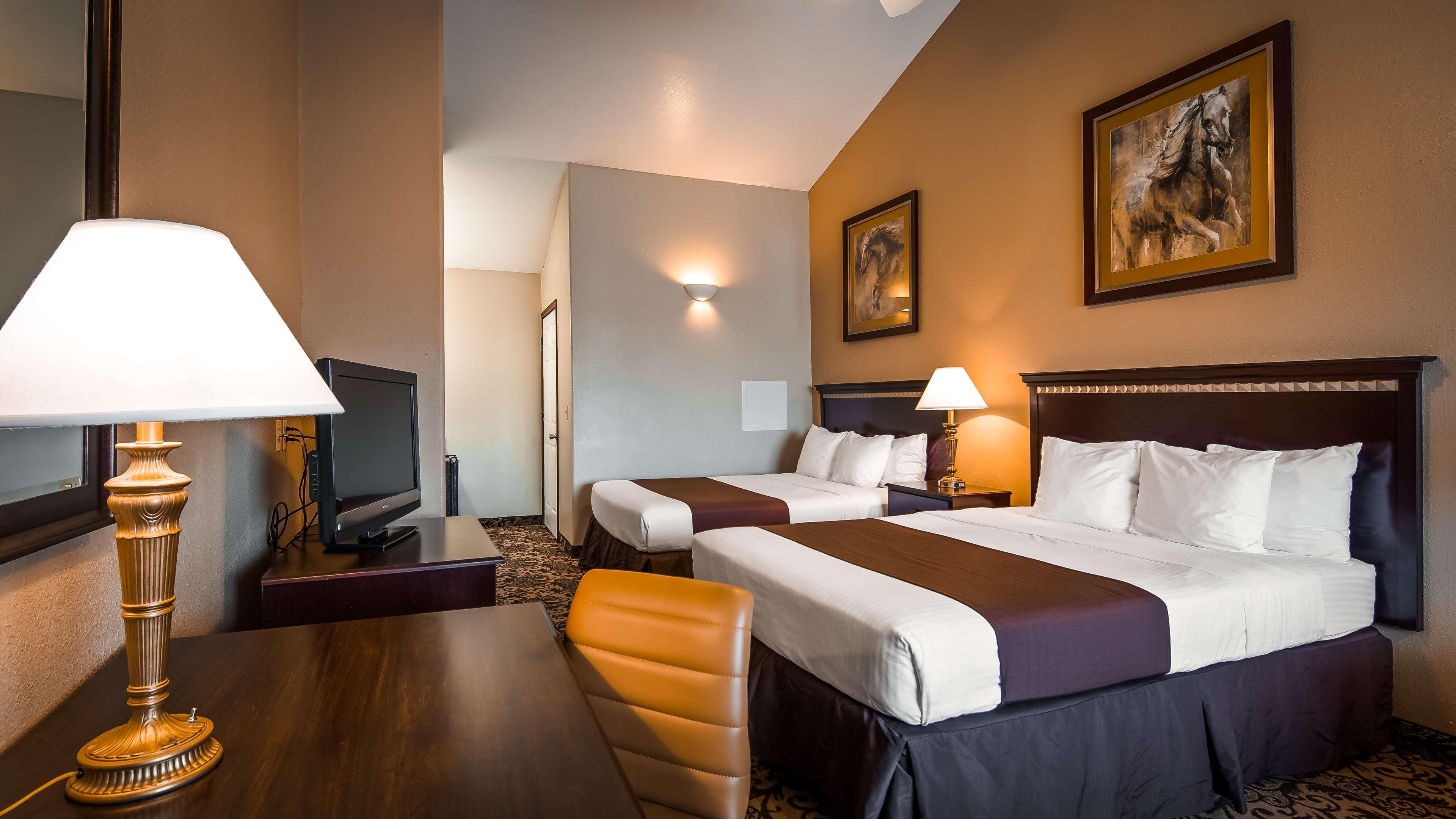 Best Western George West Executive Inn Экстерьер фото